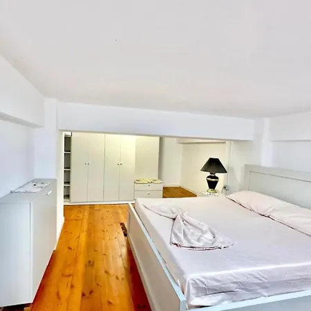 Aibnb Apartman Tirana